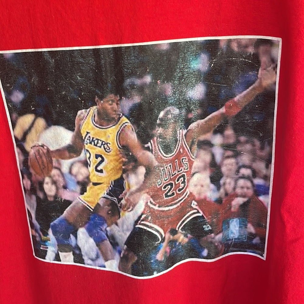 Vintage NBA 1991 finals! XL T-shirt of Magic Johnson and Michael Jordan